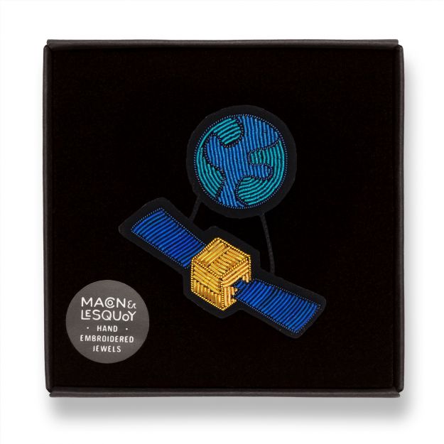 Satellite Terre