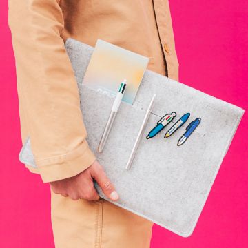 Set BIC® 4 Couleurs + Stylo à Bille + M10