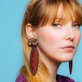 Boucles d'oreilles brodées à la main